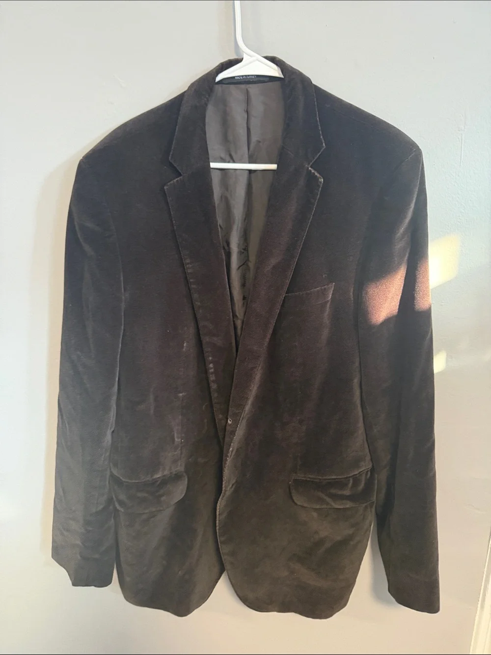 11 Men’s Blazers/Sport Coats.  Hugo Boss Calvin Klein. Tommy Hilfiger. 42-44R